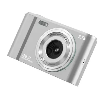 Цифровая фотокамера компактного размера